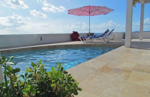 Pelican Key Villa | WOW! WOW! WOW!, NEW VILLA LIBRE` STUNNING INSIDE AND OUT!