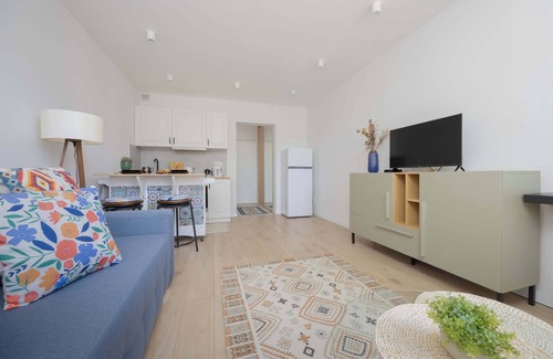 Bielany Apartment | Wrzeciono 52 | Warszawa | Bright Studio | Balcony