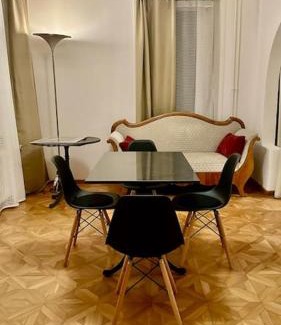 Seebach Apartment | Wunderschöne Gartenwohnung in Zürich