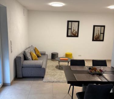 Maxhutte-Haidhof Apartment | Wunderschöne Wohnung in ruhige Stadtviertel