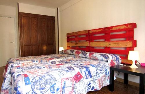 Leon Apartment | www Parques de la Catedral travel com Parking privado Gratis