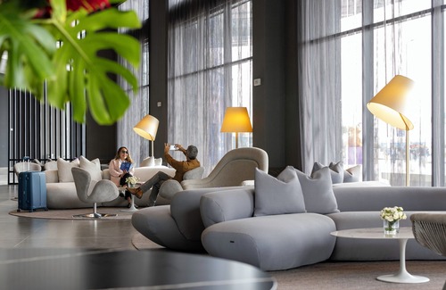 Callao Hotel | Wyndham Grand Costa Del Sol Lima Airport