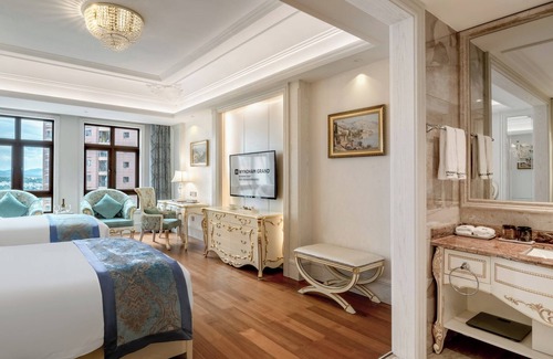 Chenggong Hotel | Wyndham Grand Kunming East