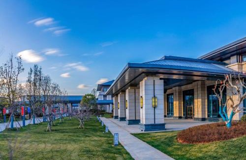 Zhaoyang Hotel | Wyndham Grand Plaza Royale Zhaotong