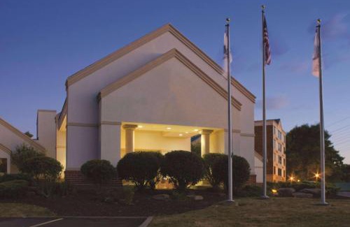 Independence Hotel | Wyndham Independence