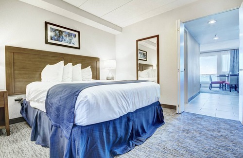 Yachting Village Resort | Wyndham Inn on the Harbor ~ One Bedroom Suite ~ Two Queen Beds