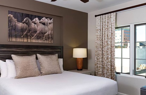 Arsenal Resort | Wyndham La Cascada 1 bedroom unit on River Walk in Sn Antonio