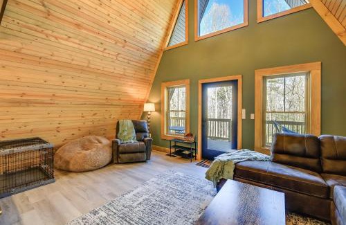 Wytheville House | Wytheville A-Frame Cabin with Wraparound Deck
