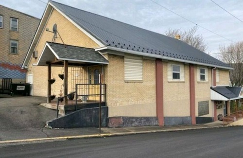 Fairview-Ferndale House | X-Lg Man Cave.n The gang/continue the party after @ AAOA Park!n8 min away!