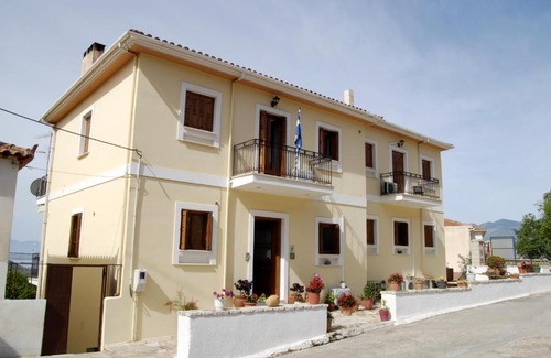 Delfoi House | Xenonas Chrisso