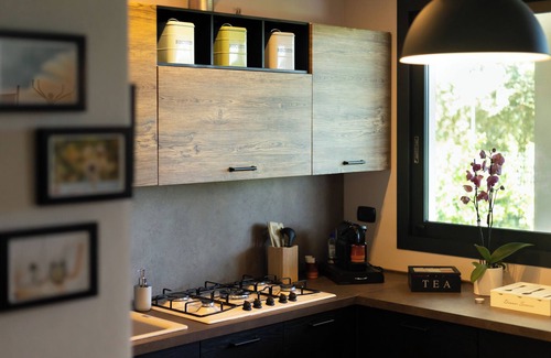 Iglesias Bed & Breakfast | Xihouse, our best Double Room in a green park.