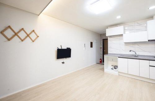 Yangyang House | Yangyang Hajodae Sungsim Pension