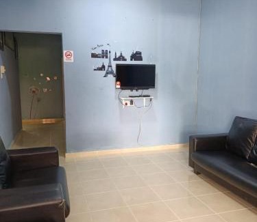 Kampung Pengkalan Pandan House | Yasmeen Homestay Kemaman