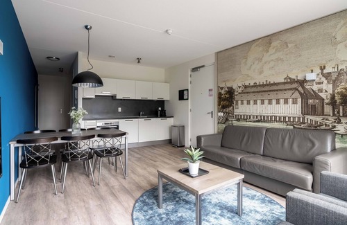 Haarlemmerbuurt Apartment | YAYS Amsterdam Prince Island by Numa