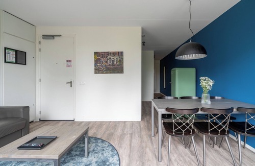 Haarlemmerbuurt Apartment | YAYS Amsterdam Prince Island by Numa