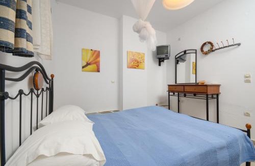 Mikri Vigla Apartment | Ydreos Studios & Apartments