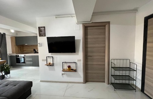Constanta Apartment | Yellow Studios Constanta