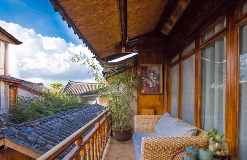 Gucheng House | Yi Jing Xuan Inn