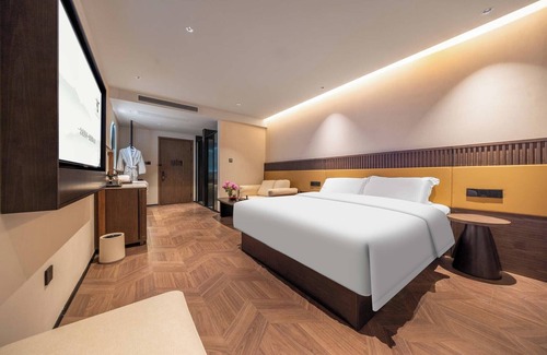 Donghu Qu Hotel | Yi Nian Fangcun Hotel