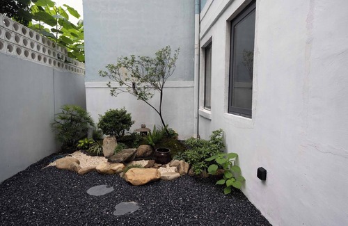 Donghu Qu Hotel | Yi Nian Fangcun Hotel