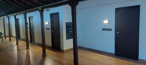 Salem Hotel | YMCA PROGRAM CENTRE