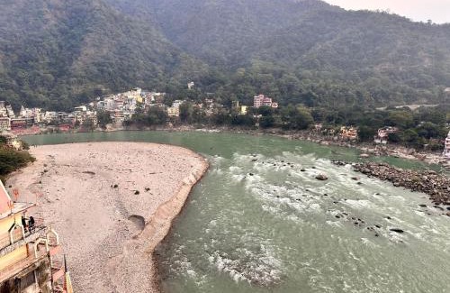 Rishikesh House | Yoga Retreat at The Ganges in Rishikesh