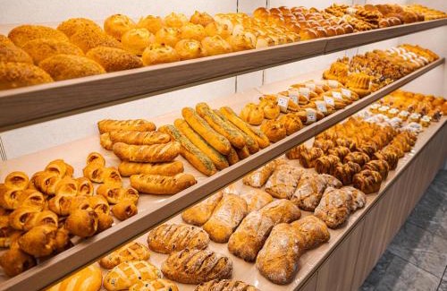 Nishi Hotel | Yokohama Bay Sheraton Hotel and Towers