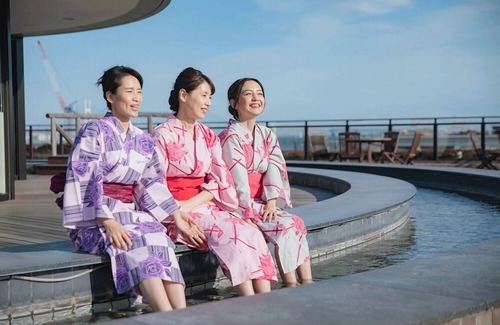 Yokohama City Centre Hotel | Yokohama Minamimirai Manyo-Club