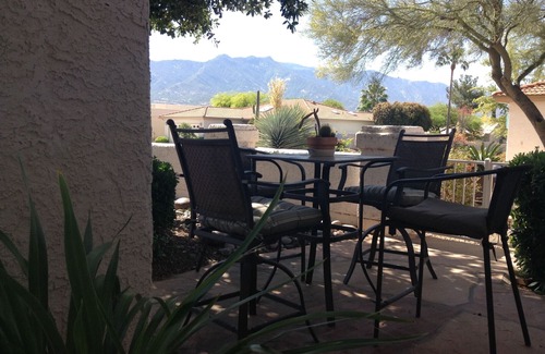 Saddlebrooke House | You will feel comfortable in this home in SaddleBrooke AZ adult community.