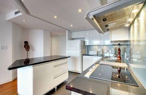 Downtown Vancouver Apartment | Your Alternative to a 5 Star Hotel