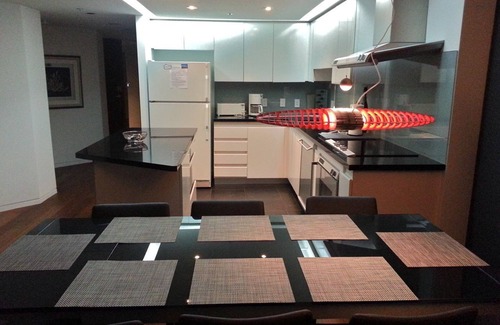 Downtown Vancouver Apartment | Your Alternative to a 5 Star Hotel