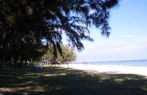 Flic-en-Flac House | Your bed and breakfast, Tamarind, 5 minutes from the beach and the center