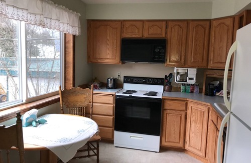 Petersburg Bed & Breakfast | Your Big Adventure in Alaska's Little Norway begins here at the Nordic House
