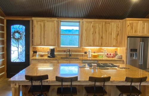 Clayton Cabin | Your Cabin in the Mountains Awaits (1836 Ranch)