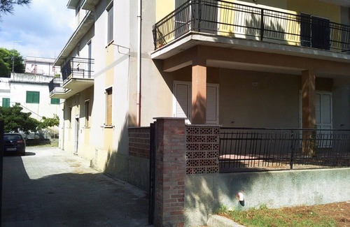 Villapiana Lido House | "Your home". Apartment with terrace 10 m from the beach!