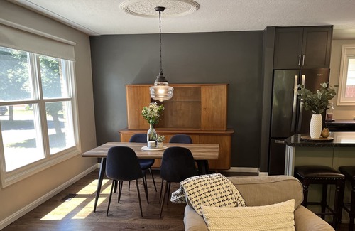 Rosemount House | Your Home, away from Home
