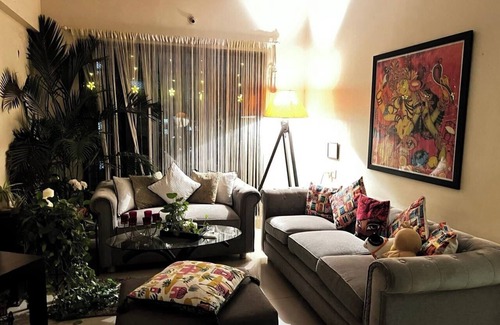 Chembur East Bed & Breakfast | Your home away from home.