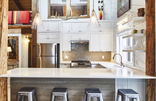 Jackson House | Your Home Base for Adventure- IN TOWN!