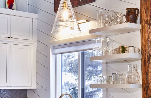 Jackson House | Your Home Base for Adventure- IN TOWN!