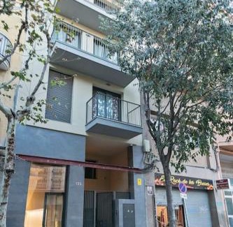 Collblanc y La Torrassa Apartment | YOUR HOME- Apartment Camp Nou 2a