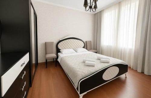 Saburtalo Apartment | Your Home Inn at Jikia's Green House-Central Tbilisi