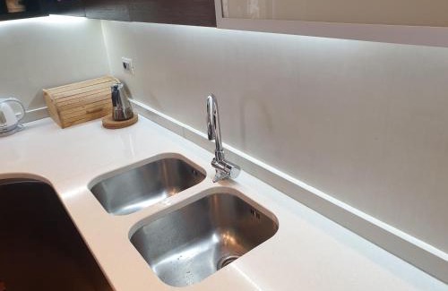 Milan Apartment | Your Lovely home, PORTA VENEZIA-2 queen bed, 3 single beds-