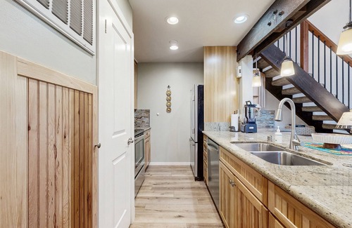 South Lake Tahoe House | Your next vacation getaway is less than 200 steps to a private beach on the lake
