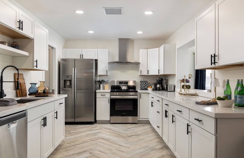 McClintock House | Your Own 5BR/3BA Resort - Pool, Spa, Fire Pit, Grown Up Swings