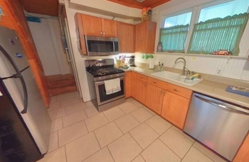 Folly Beach Cottage | Your relaxing Folly experience starts here!