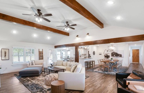 Roanoke House | Your Rustic Retreat | Backyard Oasis, Pool, Patio
