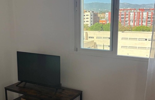 Distrito Norte Sierra Apartment | Your Sanctuary with a View of History: Live Córdoba from the Heart of the City