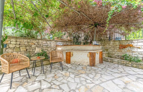 Gaios Apartment | Your sea-view sanctuary in the heart of Gaios