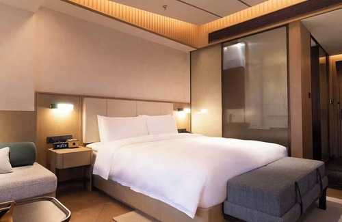 Shapingba Hotel | Yueyin Chongqing Courtyard