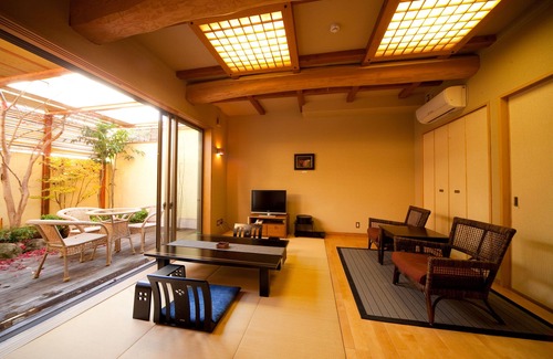 Yufuin Onsen House | Yufuin Kutsurogi no Yado Nanakawa